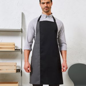 Contrast bib apron