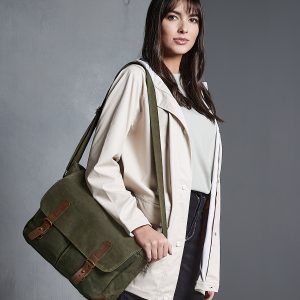 Heritage waxed canvas messenger