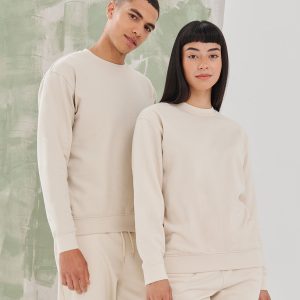 Unisex sustainable fashion sweat