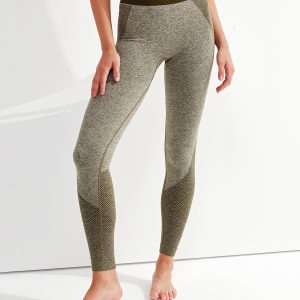Women's TriDri? seamless '3D fit' multi-sport sculpt leggings
